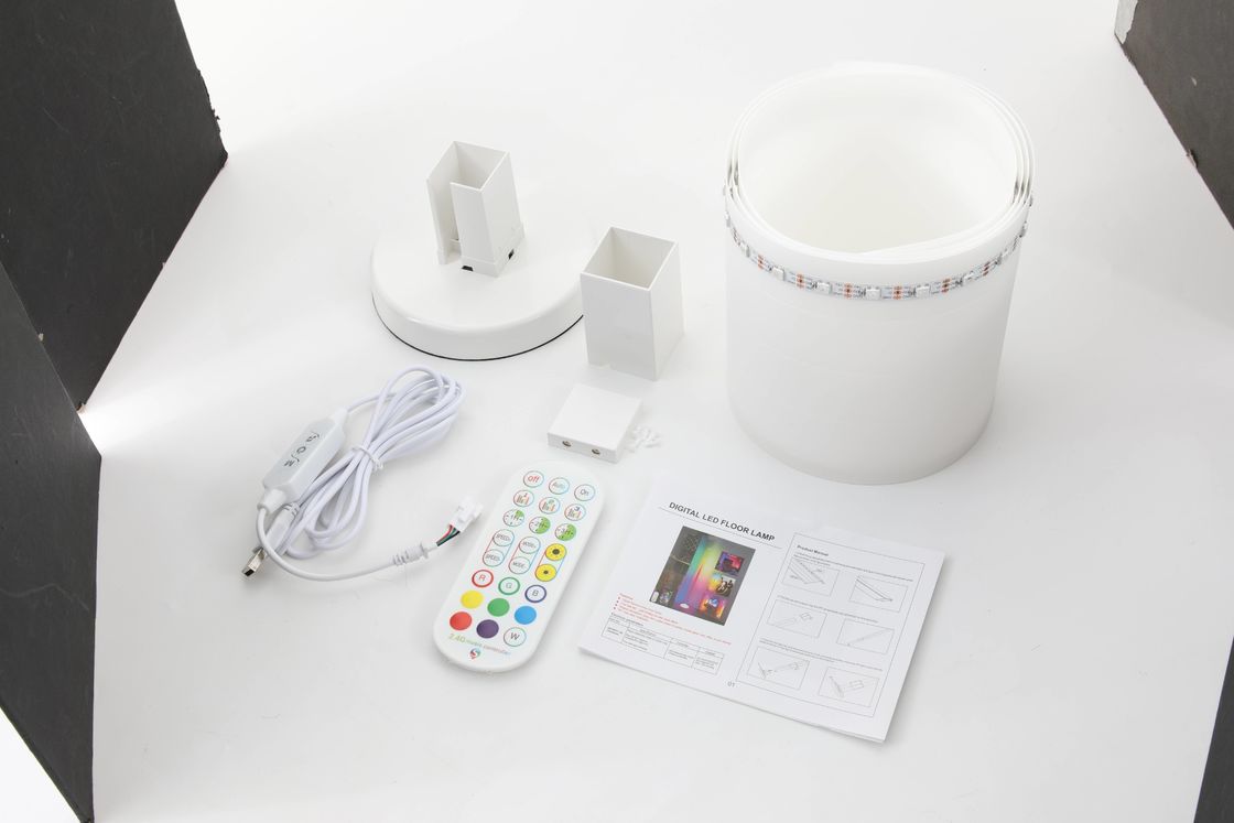 LED-USB-hoekvloerlamp met IP20-kwalificatie Energiebesparende modus Cylindrische schaduwvorm