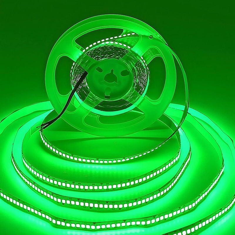 12V 240LEDS SMD 2835 LED Strip Light 1200LEDs 16.4ft Niet-waterdicht Kleuren Rood Groen Blauw Oranje Voor Bar