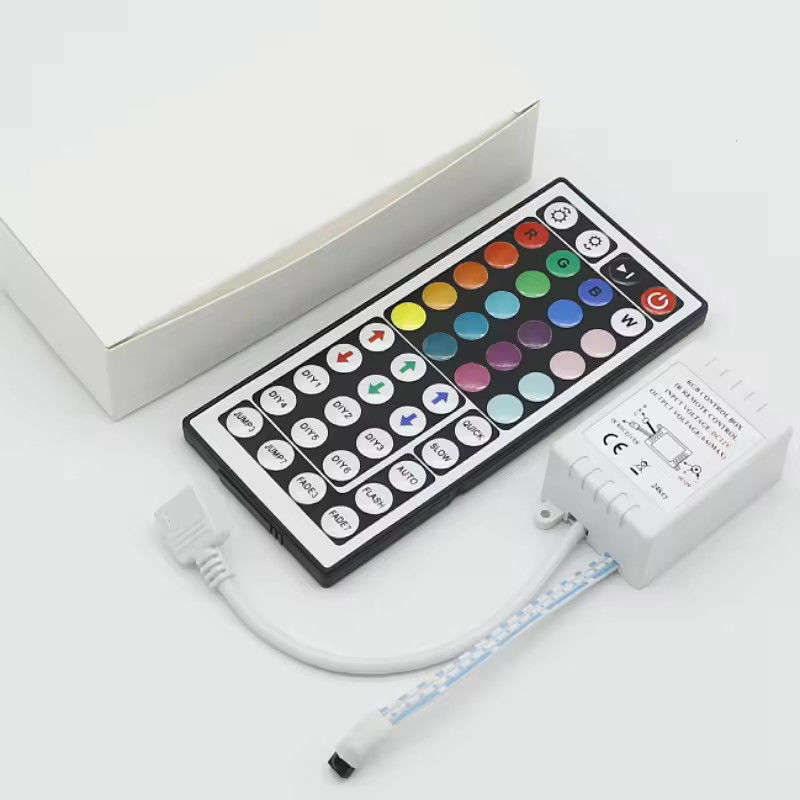 Originele fabriek 44 sleutels 5V 12V 24V RGB led Controller RF draadloos led licht Monochroom dimmer Remote controller voor led