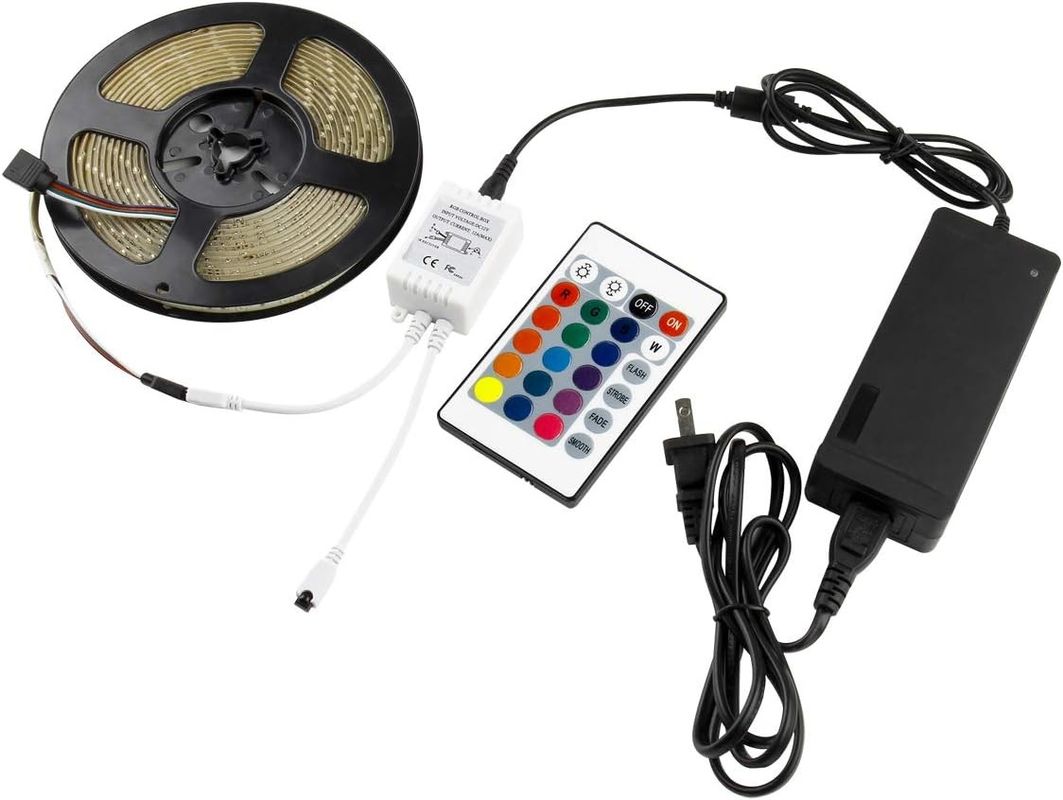 120 graden straalhoek RGB LED strip 5M SMD5050 24 toetsen IR controller Dimmable strip
