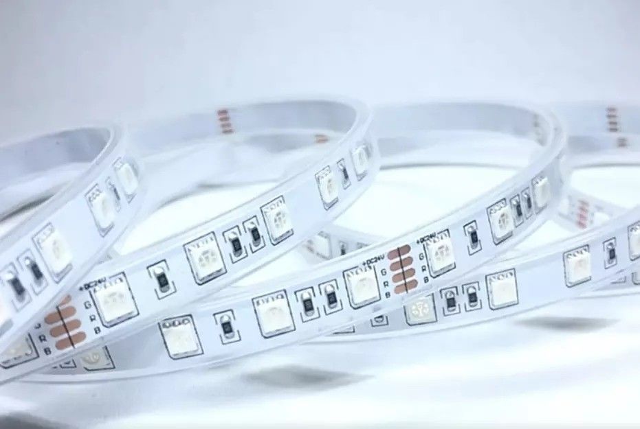 12w 12v 24v 10mm 60 LEDs Rgb 5050 Smd Flexibel LED Strip Light met en Multi Colours