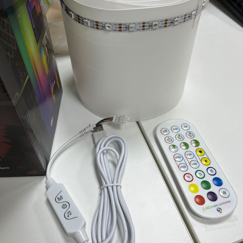 2- RGB IC Smart Corner Light Afstandsbediende Tuya Ondersteuning Google Alexa LED Corner Floor Lamp Voor woonkamer