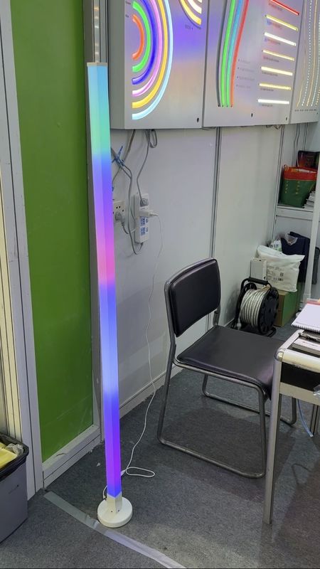 RGB led hoek vloerlamp Home.hotel.lighting Decoratieve functie voor moderne woonkamer