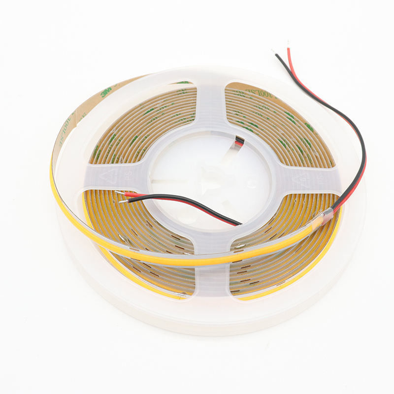 Indoor Lighting Warm White COB LED Strip 8 mm breed met FPC LED RESISTOR materiaal