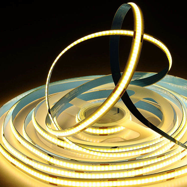 Indoor Lighting Warm White COB LED Strip 8 mm breed met FPC LED RESISTOR materiaal