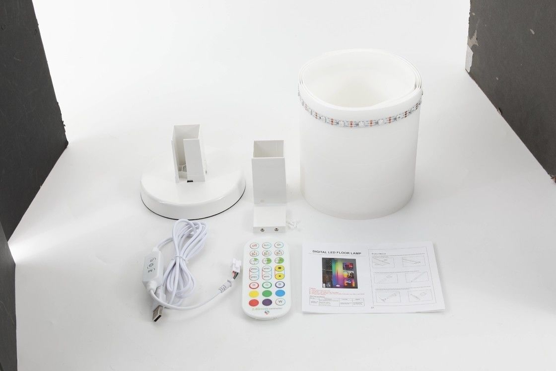 Materialen van de lampkarosserie ABS 5V DC Input RGBIC Hoekstaande lamp App Slimme huisverlichting
