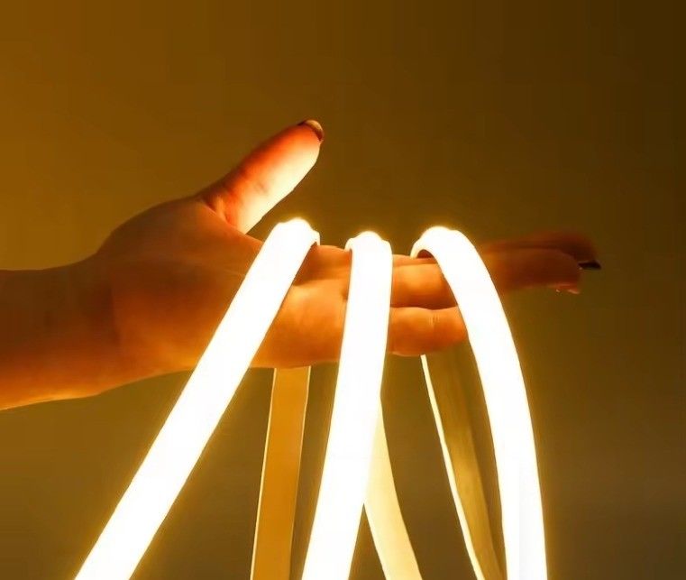 Hoogspannings-LED-strooklamp met connector en CRI Ra 80 70-80 lm/W Lamp Lichtdoeltreffendheid